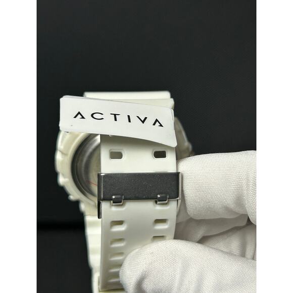 Invicta Activa Pixel 50mm Watch / $99 Retail / Brand New!! main image 9